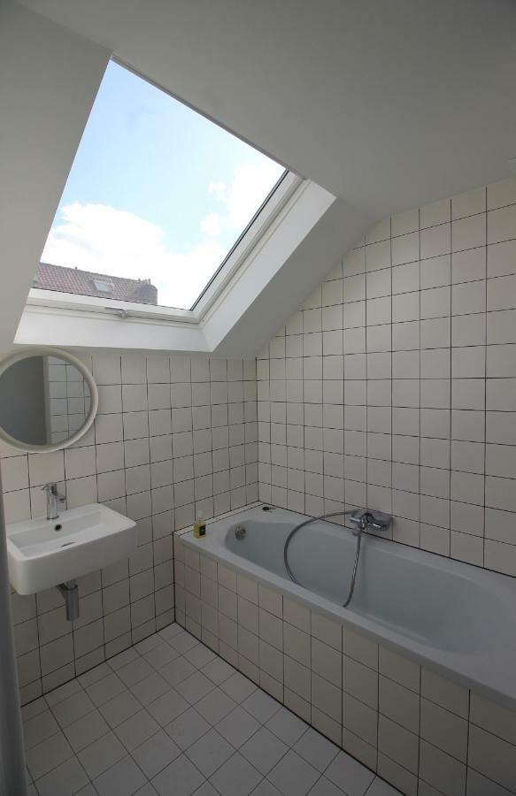 Canopee Guesthouse Ixelles Buitenkant foto